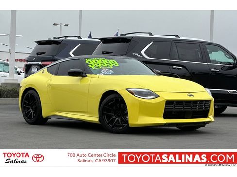 Used 2024 Nissan Z Sport w/ Floor Mat Package RWD image 1