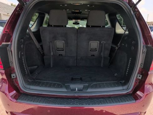 Used 2025 Dodge Durango GT AWD/4WD image 28
