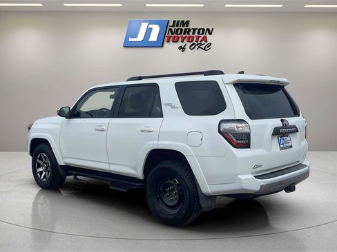 Used 2020 Toyota 4Runner TRD Off-Road Premium image 7