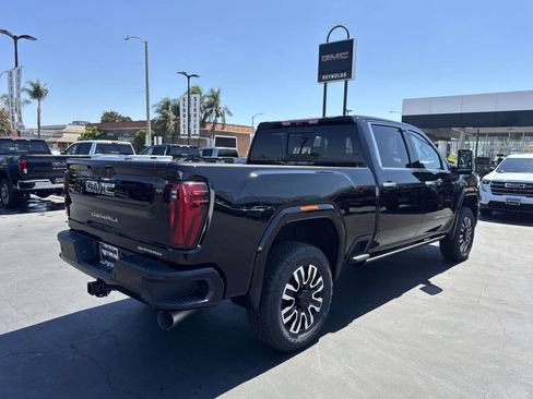 New 2025 GMC Sierra 2500 Denali Ultimate w/ Max Trailering Package image 5