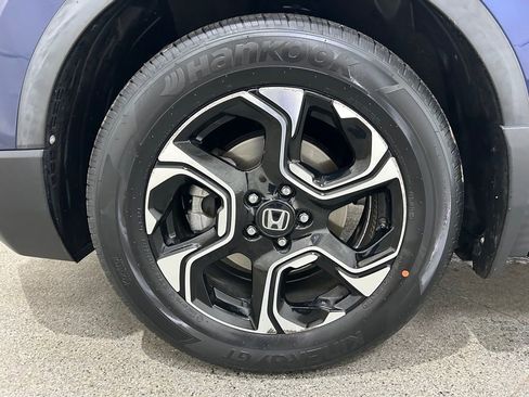 Used 2018 Honda CR-V Touring image 12