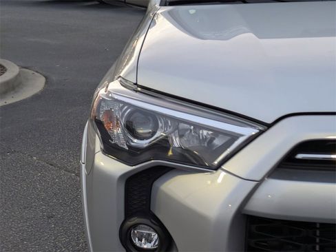 Certified 2023 Toyota 4Runner SR5 image 11