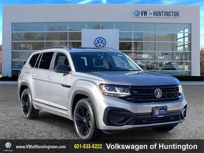 Certified 2023 Volkswagen Atlas SEL R-Line