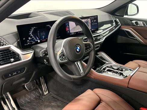 Used 2025 BMW X6 M60i w/ Climate Comfort Package image 13