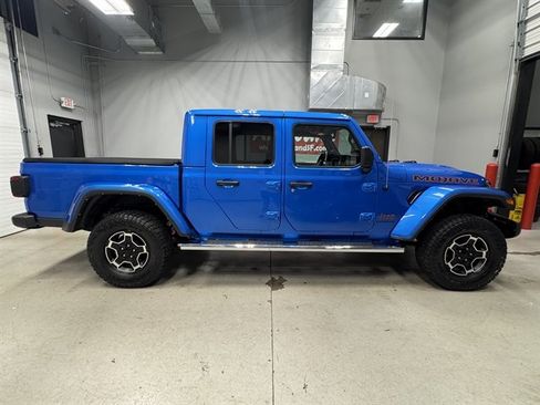 Used 2022 Jeep Gladiator Mojave w/ LED Lighting Group AWD/4WD image 9