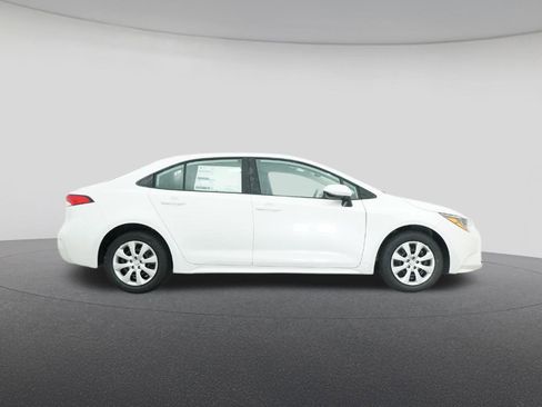 New 2026 Toyota Corolla LE image 27