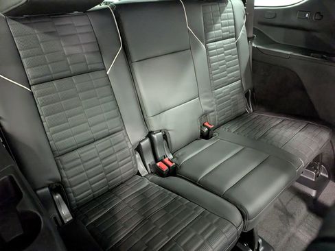 Used 2026 Cadillac Escalade Platinum Sport w/ LPO, Floor Liner Package AWD/4WD image 28