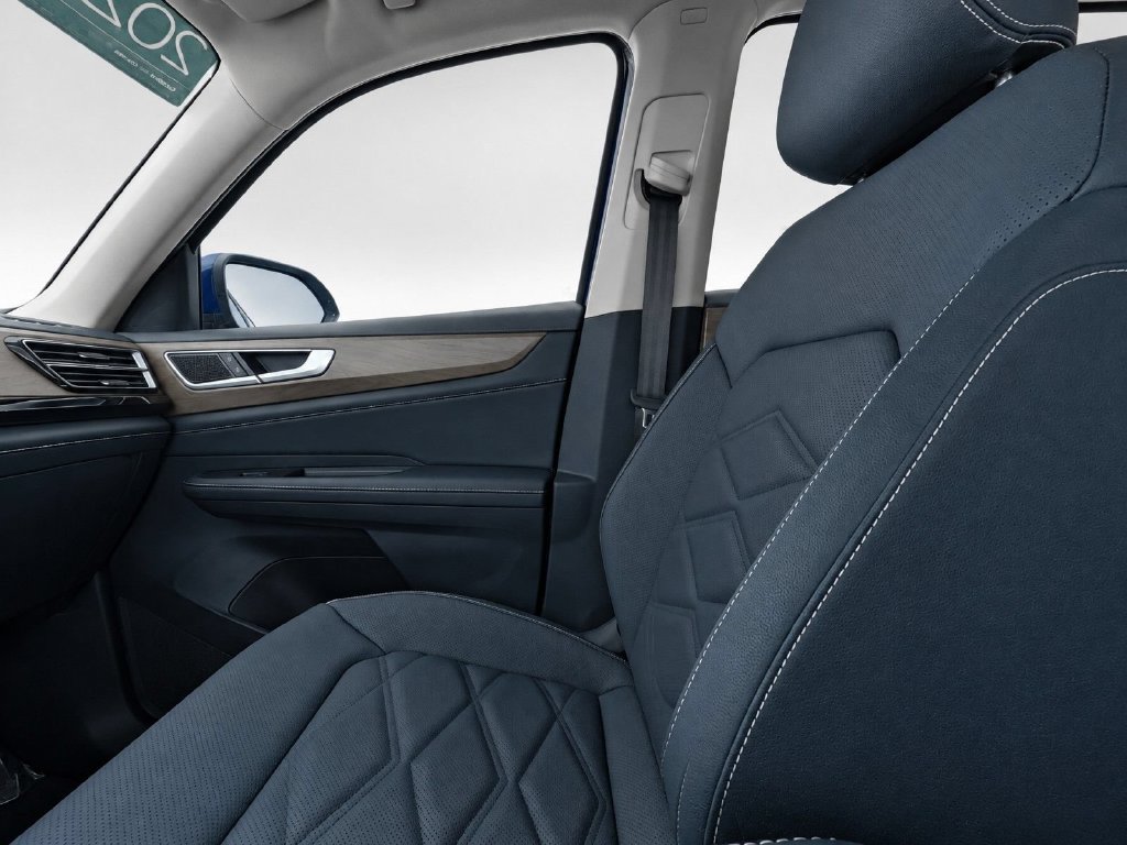 Certified 2026 Volkswagen Atlas SE AWD/4WD image 24