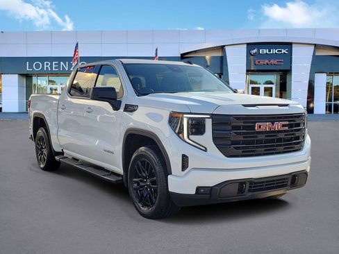 Used 2025 GMC Sierra 1500 Elevation image 3