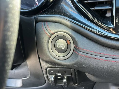 Used 2023 Dodge Durango R/T image 22