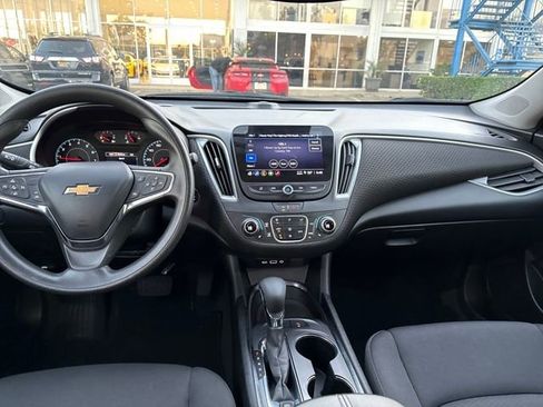 Certified 2024 Chevrolet Malibu LT image 12