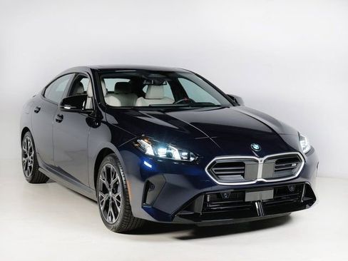 Used 2025 BMW M235i xDrive w/ Premium Package AWD/4WD image 10