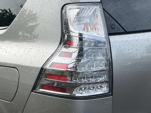 Certified 2023 Lexus GX 460 Premium AWD/4WD image 10