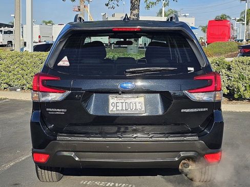 Certified 2023 Subaru Forester Premium image 15