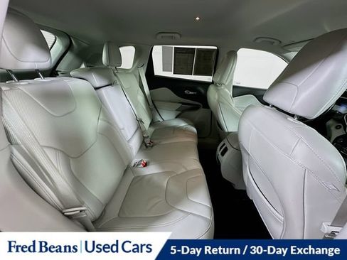 Used 2020 Jeep Cherokee Limited AWD/4WD image 31