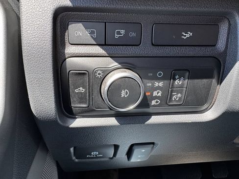 Used 2024 Ford F250 Lariat AWD/4WD image 17