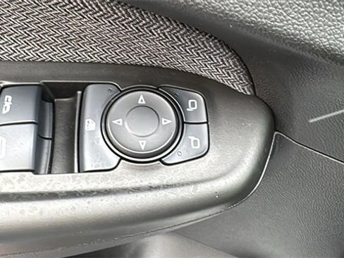 Used 2022 Chevrolet TrailBlazer LT w/ Convenience Package image 15