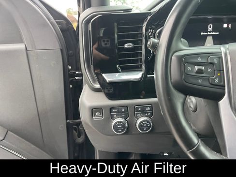 Used 2023 GMC Sierra 1500 SLT w/ SLT Premium Plus Package image 17