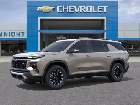 New 2026 Chevrolet Traverse Z71 w/ Enhanced Driving Package AWD/4WD image 2