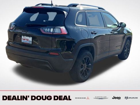 Used 2023 Jeep Cherokee Altitude Lux image 6