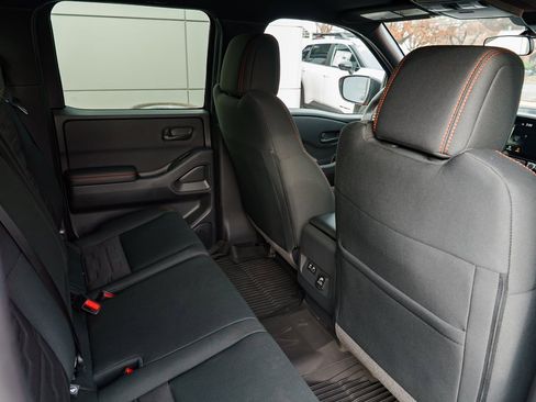 New 2026 Nissan Frontier PRO-4X w/ Pro-4x Convenience Package image 27