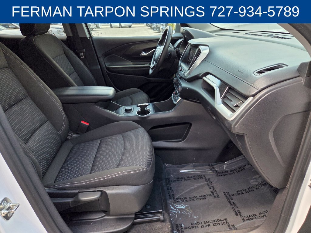 Used 2024 GMC Terrain SLE AWD/4WD image 17