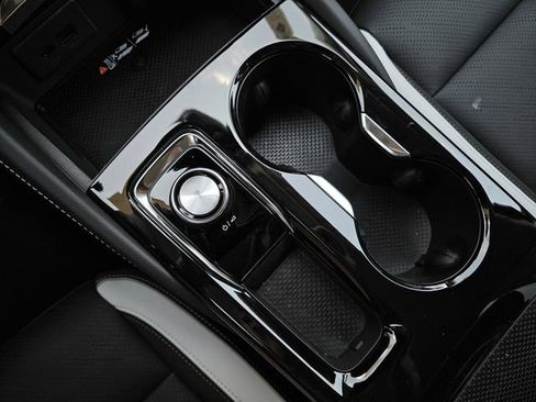 New 2025 Buick Envision Sport Touring image 15