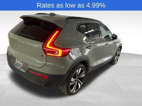 Certified 2023 Volvo XC40 B5 Plus w/ Driver Assist Package image 17