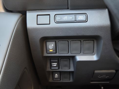 New 2026 Nissan Frontier S image 17