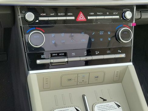 New 2026 Hyundai Santa Fe Limited AWD/4WD image 29