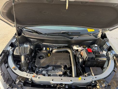 Used 2025 Chevrolet Equinox LT image 31