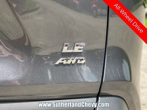 Used 2025 Toyota RAV4 LE AWD/4WD image 12