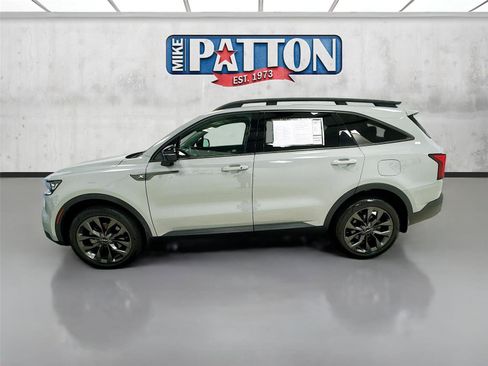 Used 2022 Kia Sorento SX Prestige image 4