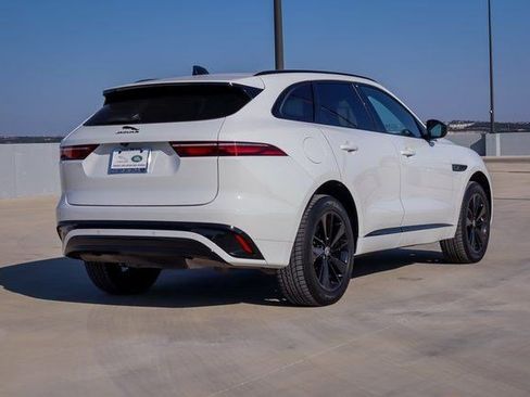 Used 2024 Jaguar F-PACE R-Dynamic S image 6