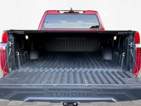 Used 2024 Toyota Tundra Limited AWD/4WD image 7