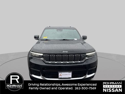 Used 2021 Jeep Grand Cherokee L Summit AWD/4WD image 2