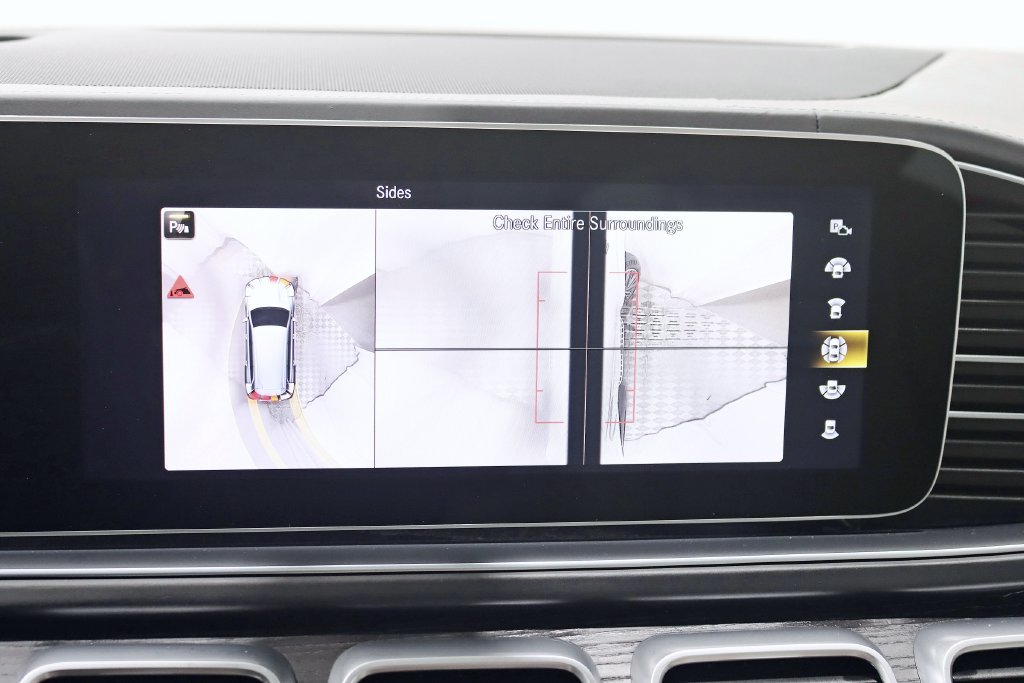 Used 2021 Mercedes-Benz GLS 63 AMG 4MATIC image 23