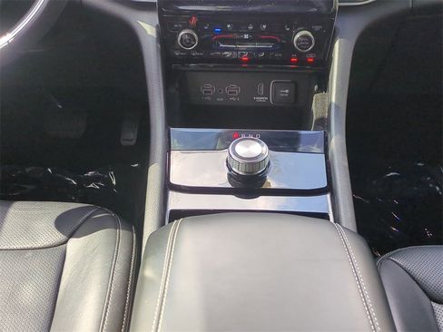 Used 2022 Jeep Grand Cherokee Overland image 21