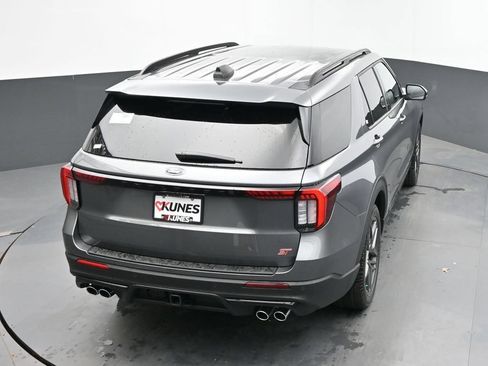 New 2026 Ford Explorer Platinum w/ LUX Leather Package AWD/4WD image 37