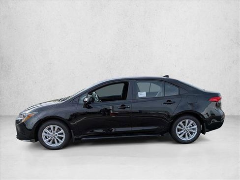 New 2026 Toyota Corolla LE FWD image 5
