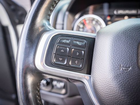 Used 2019 RAM 3500 Laramie image 19