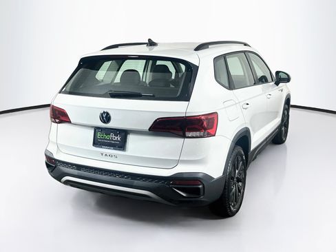 Used 2024 Volkswagen Taos S FWD image 9
