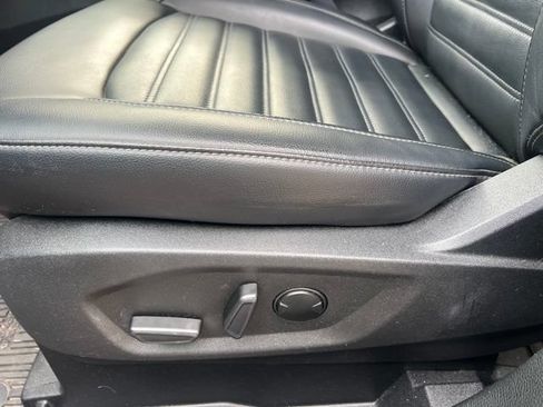 Used 2023 Ford Edge SEL w/ Convenience Package AWD/4WD image 24