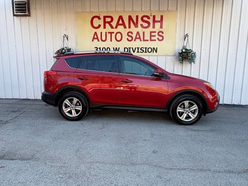 Used 2015 Toyota RAV4 XLE FWD image 5