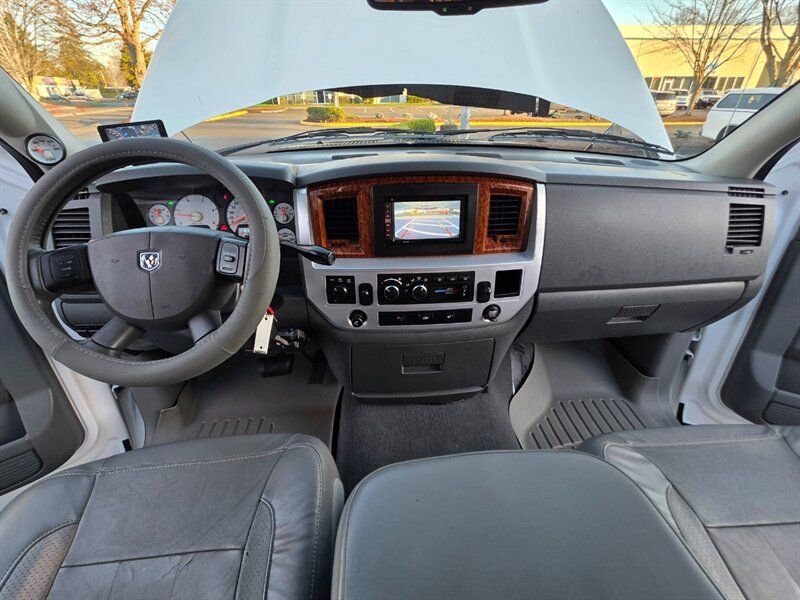 Used 2007 Dodge Ram 2500 Truck Laramie AWD/4WD image 14
