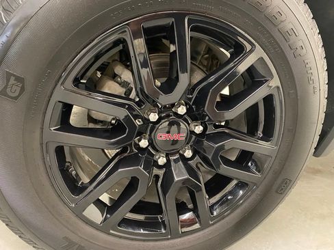 Used 2024 GMC Sierra 1500 Elevation w/ Preferred Package AWD/4WD image 24