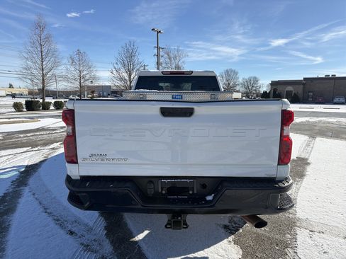 Used 2024 Chevrolet Silverado 2500 W/T image 6