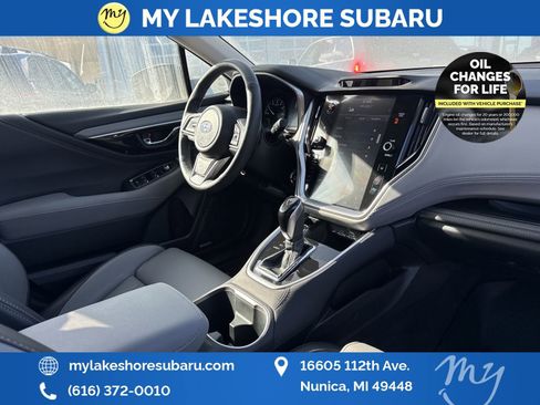Used 2025 Subaru Outback Limited image 18