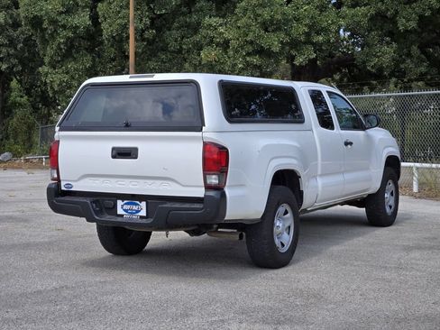 Used 2022 Toyota Tacoma SR RWD image 7