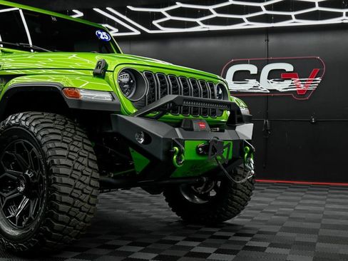 New 2025 Jeep Gladiator Sport w/ Premium Package AWD/4WD image 24